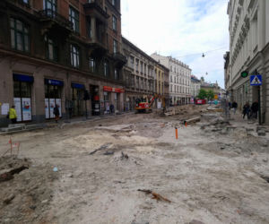 Kraków: Zobacz jak postępują prace przy przebudowie ulicy Krakowskiej