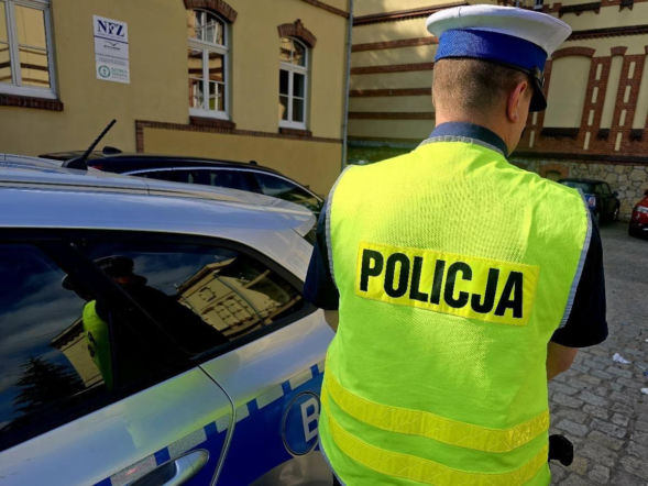 Śmiertelny wypadek na parkingu przed szpitalem. Nie żyje 58-latek