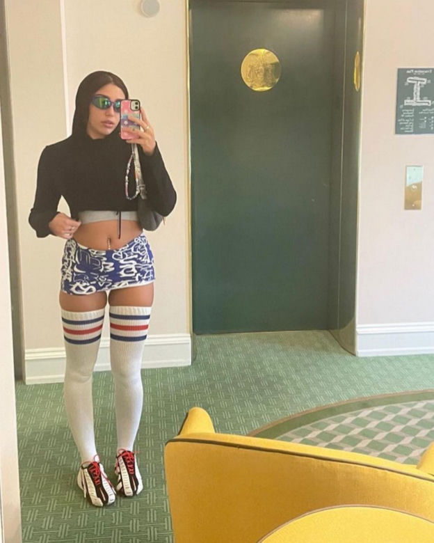 Piękna Lourdes Leon w odważnej sesji. Co ona ma ręce?
