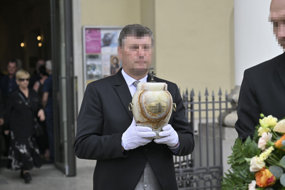 Tak wyglądała urna Igi Cembrzyńskiej
