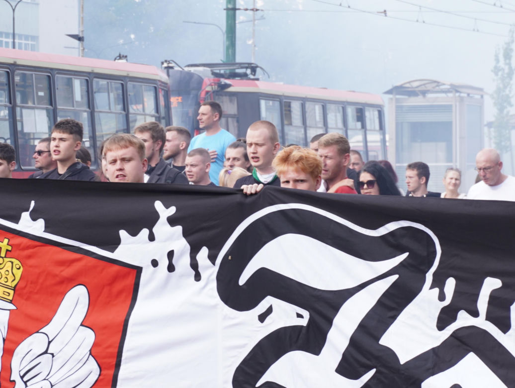 Godzina "W" w Sosnowcu. Mieszkańcy Zagłębia oddali hołd w 81. rocznicę Powstania Warszawskiego