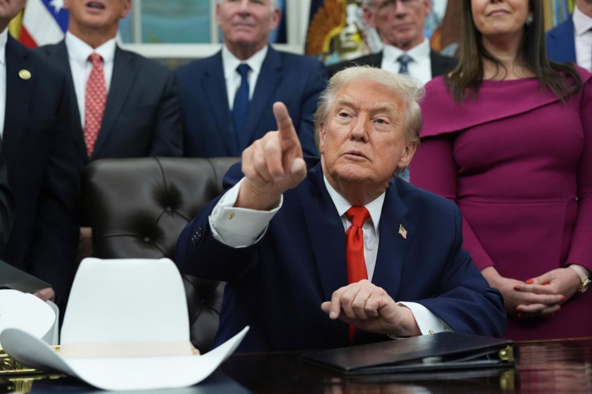 Halucynogenne rośliny wyjawiły szamanowi przyszłość Trumpa. To budzi grozę