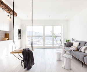 100-metrowy nowoczesny apartament w bieli