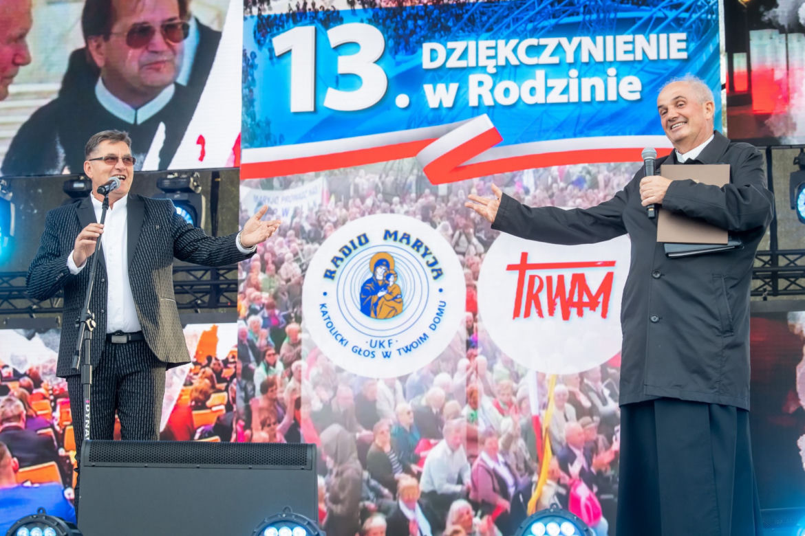 Tak bawili się u Ojca Rydzyka. Bayer Full na 30. urodzinach Radia Maryja