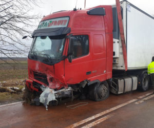 Śmiertelny wypadek na trasie  Dachnów – Cieszanów. Nie żyje 21-letni kierowca
