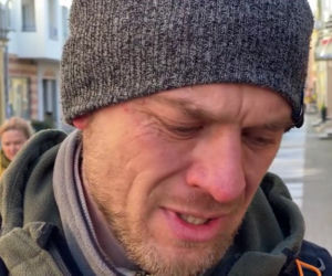 Rusłan sprzedaje rower i jedzie na Ukrainę. Muszę walczyć!