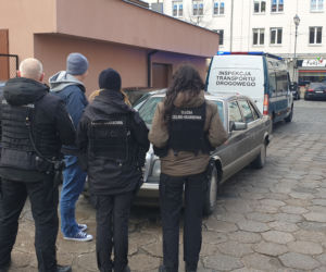 Bolt w Białymstoku. Inspekcja Transportu Drogowego skontrolowała dwóch kierowców. Każdemu z nich grozi 14 tys. złotych kary