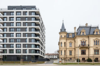 Wilanowski zamek. Kto odważył się postawić obok niego nowoczesny moloch?