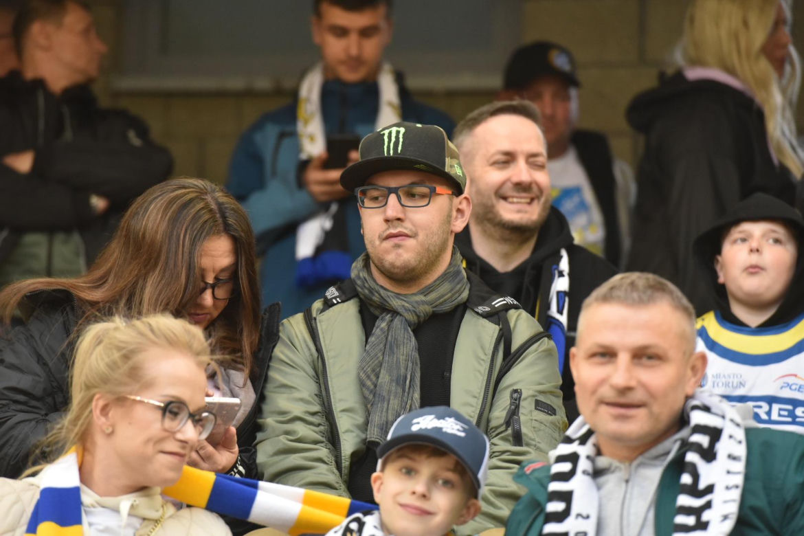 PRES Grupa Deweloperska Toruń - Stelmet Falubaz Zielona Góra, zdjęcia kibiców i zawodników z meczu 5. kolejki PGE Ekstraligi