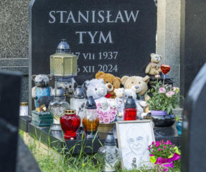 Stanisław Tym - grób