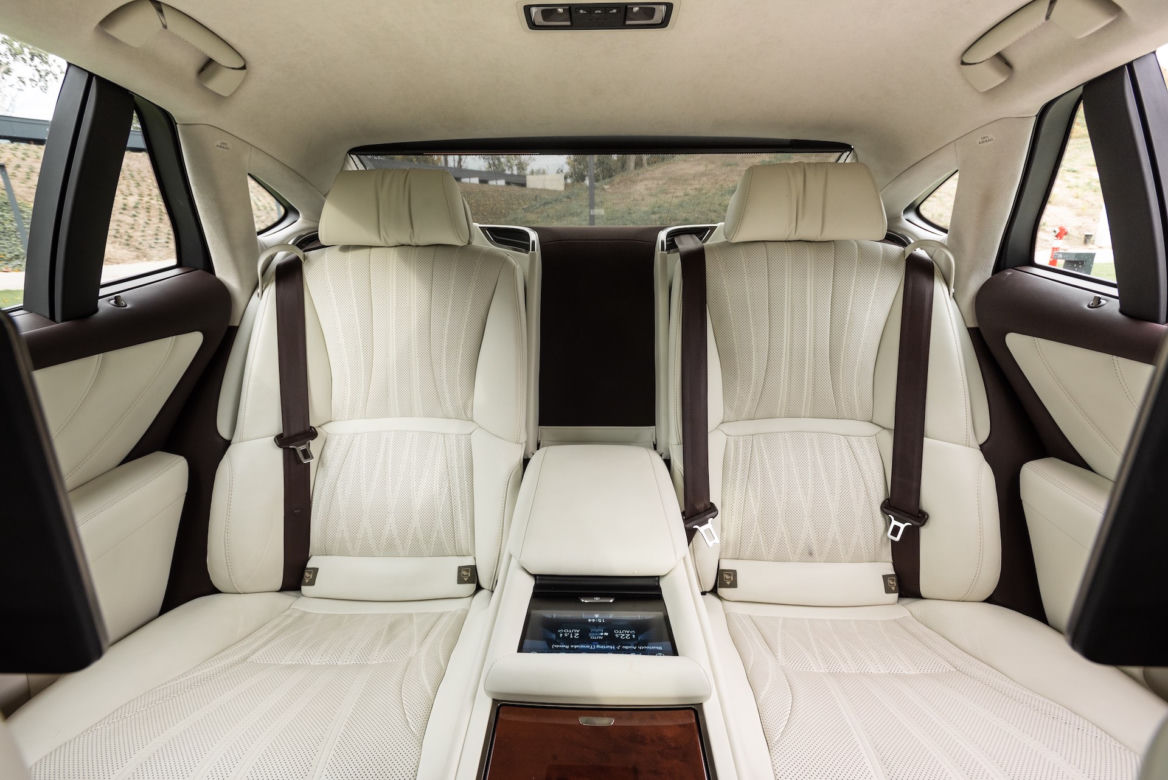 Lexus LS 500 Omotenashi 3.5 V6 417 KM