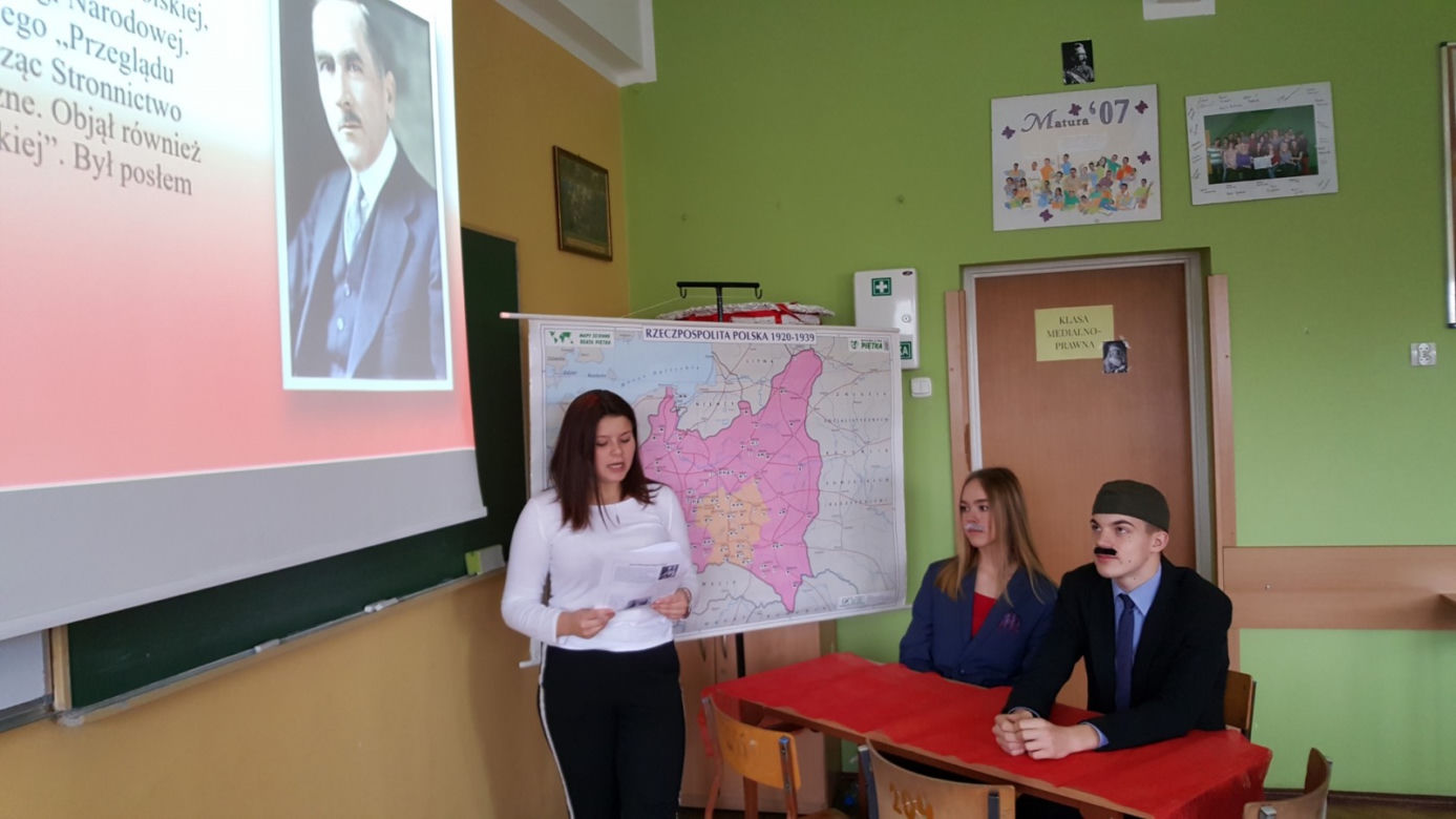 Piękna lekcja historii w VII LO w Bydgoszczy