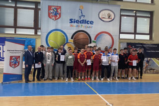 Siedlce : Ekonomik najlepszy w turnieju piłkarskim 