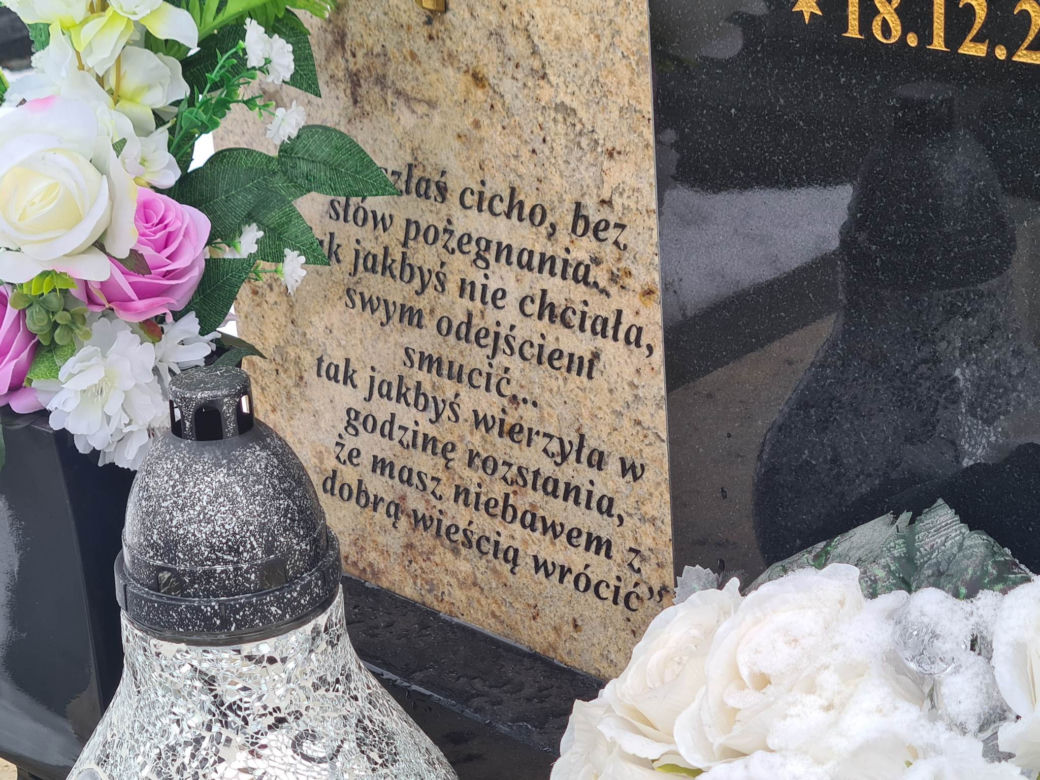 Groby Wiktorii i Konrada z powiatu przeworskiego [GALERIA]