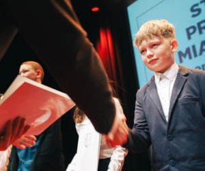 Najzdolniejsi uczniowie odebrali stypendia Prezydenta Miasta Siedlce