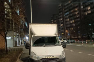 Dzikie parkowanie na Pradze