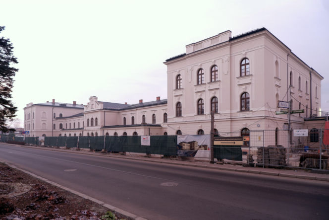 To miasto powstało z połączenia dwóch wsi. Jest jednym z najpiękniejszych na Śląsku