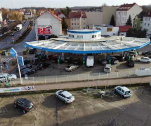 KIEROWCY Z NIEMIEC TANKUJĄ W POLSCE
