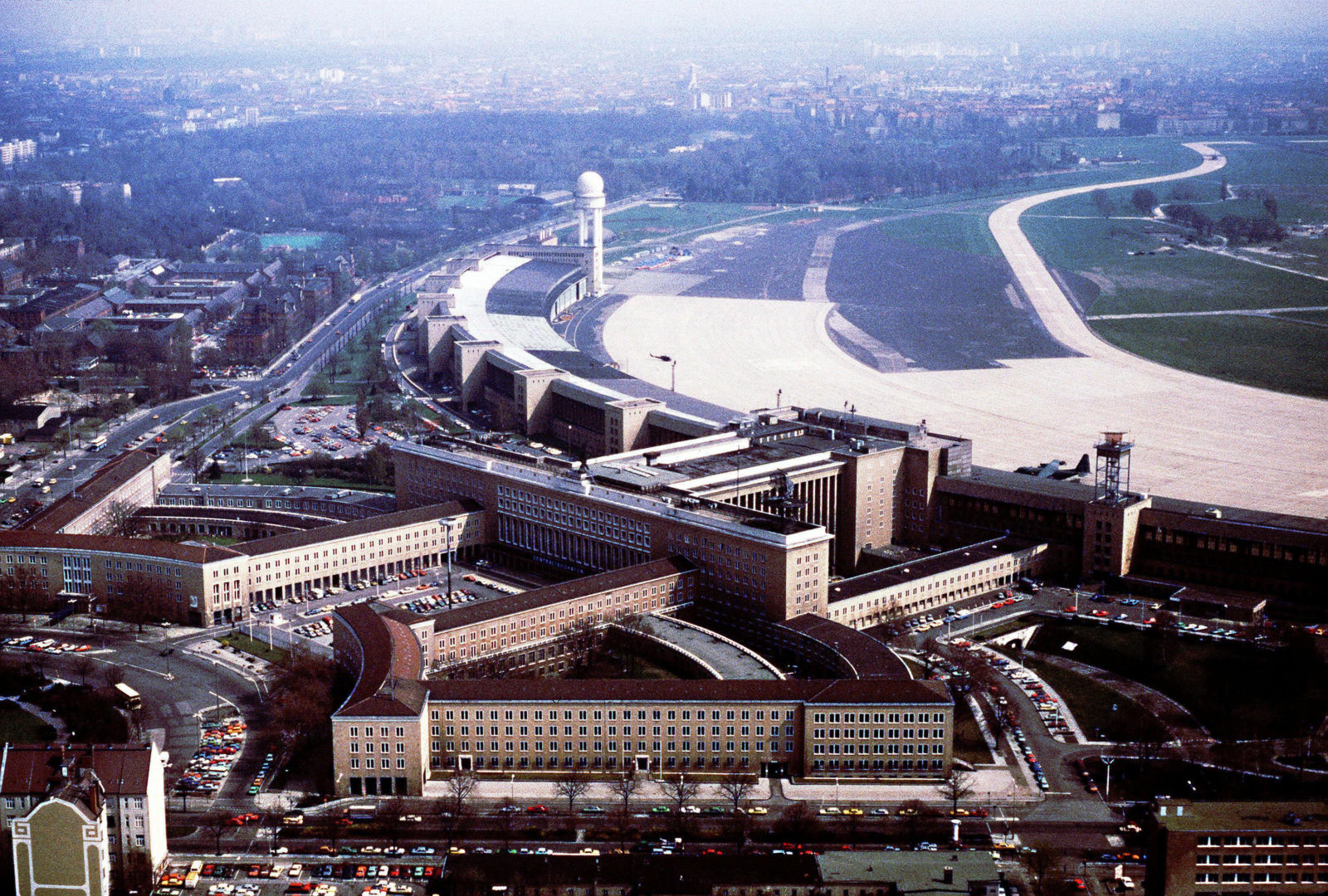 Tempelhof. Modernizm