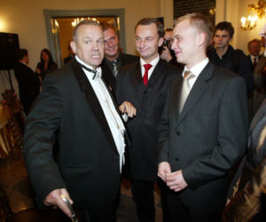 Uciekaliśmy przed Jankowskim do piwnicy