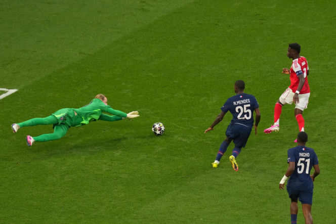 Liga mistrzów. Mecz PSG - Arsenal