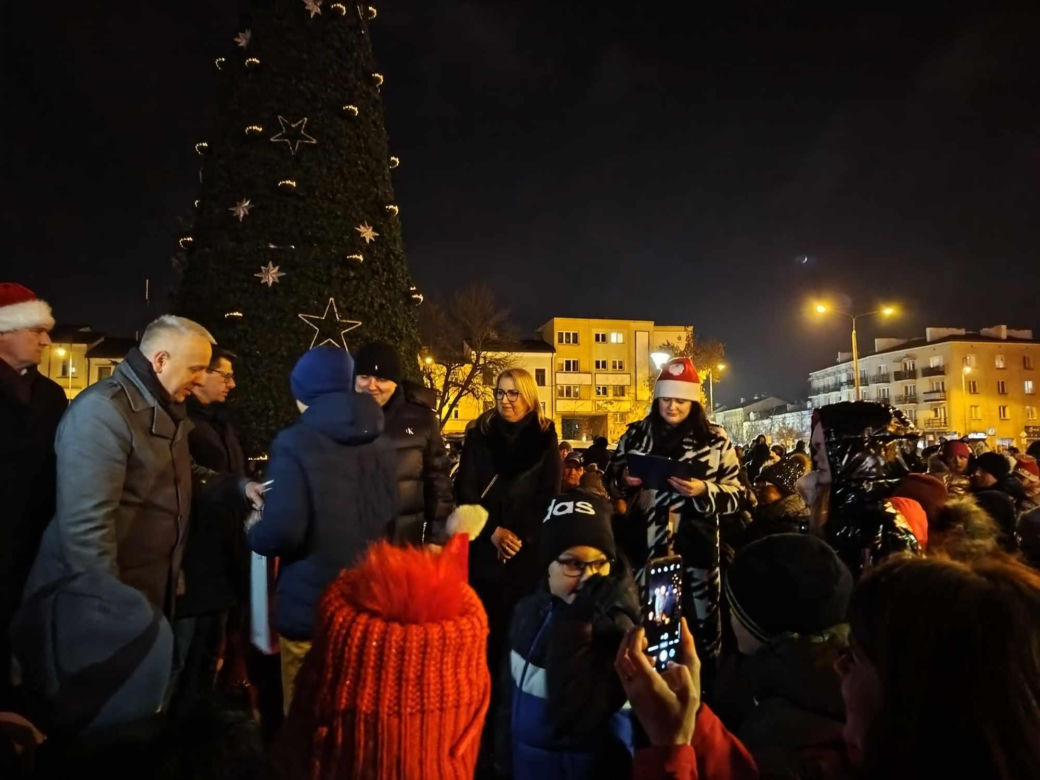 Iluminacje świąteczne w Siedlcach będzie można podziwiać co najmniej do 6 stycznia