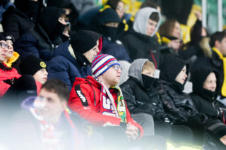 Kibice GKS Katowice dopingowali piłkarzy w meczu z Pogonią