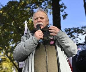 Protest pod TK. Kaczyński
