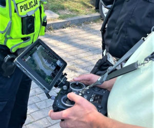 Policyjny dron nad miastem.  Posypały się mandaty!