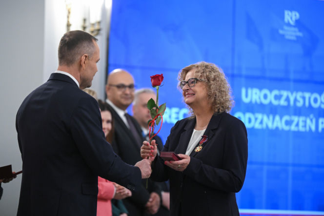 Prezydent w Dzień Kobiet wręczył odznaczenia zasłużonym kobietom