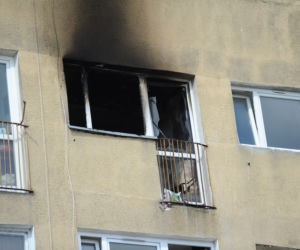 Koszalin: Dwie osoby zginęły w pożarze mieszkania. Ewakuowano prawie 50 osób 