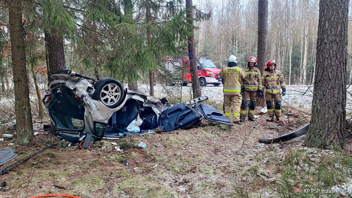 Makabryczny wypadek zniszczył życie 19-latka z Przasnysza! Czekał na pomoc 8 godzin, teraz znowu musi się uzbroić w cierpliwość [ZDJĘCIA]