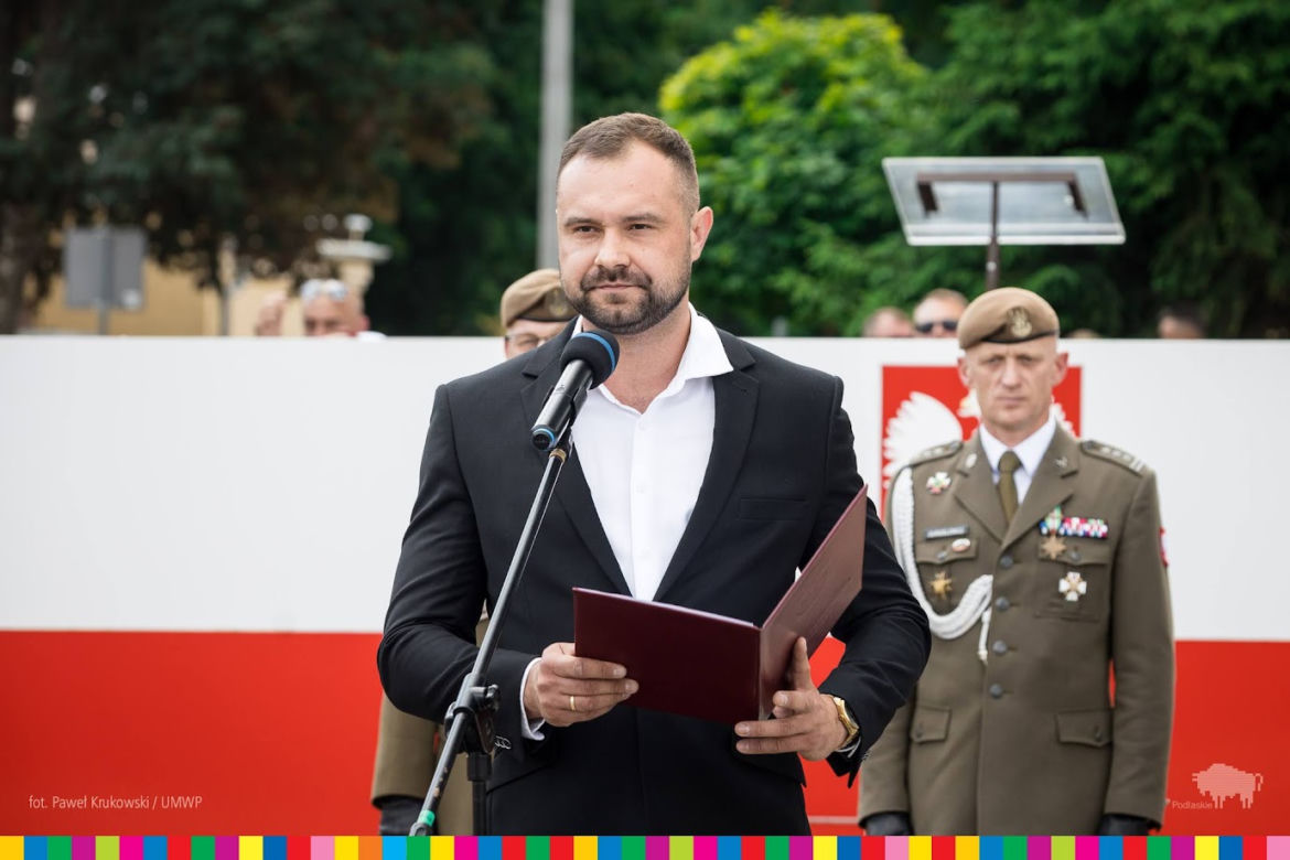 "Wakacje z WOT". Nowi Terytorialsi z Podlasia złożyli przysięgę w Białymstoku [ZDJĘCIA]