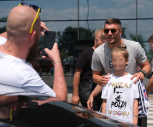Lukas Podolski już w Zabrzu. Czekali na niego kibice