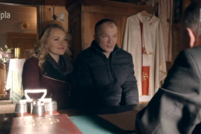 To nie koniec świata 2, odcinek 15 Ula (Magdalena Lamparcka) Darek (Eryk Lubos), 