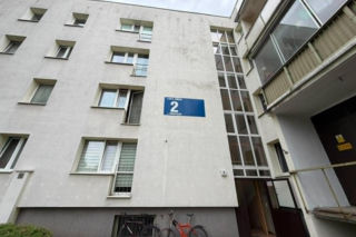 Mieszkańcy nagle wyrzuceni z bloku. Władze Warszawy rozkładają ręce