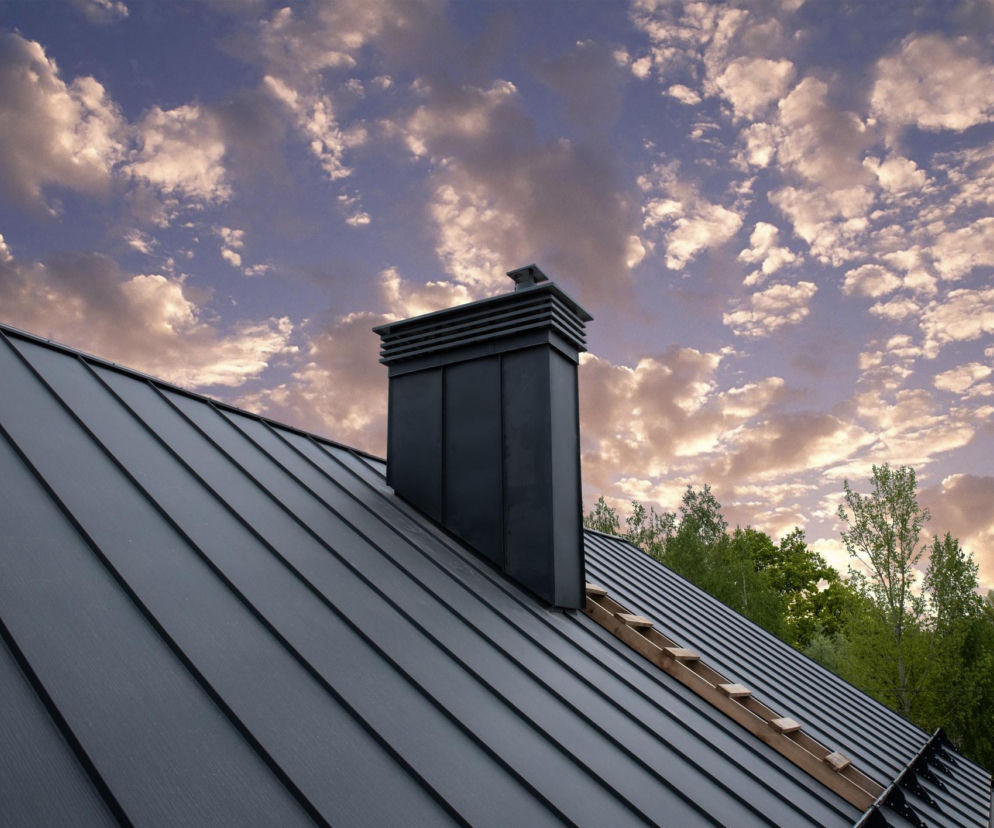 Dach kryty blachodachówką