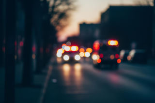 Młody kierowca świętował dzień uzyskania prawa jazdy. Co wydarzyło się na skrzyżowaniu w Lęborku?