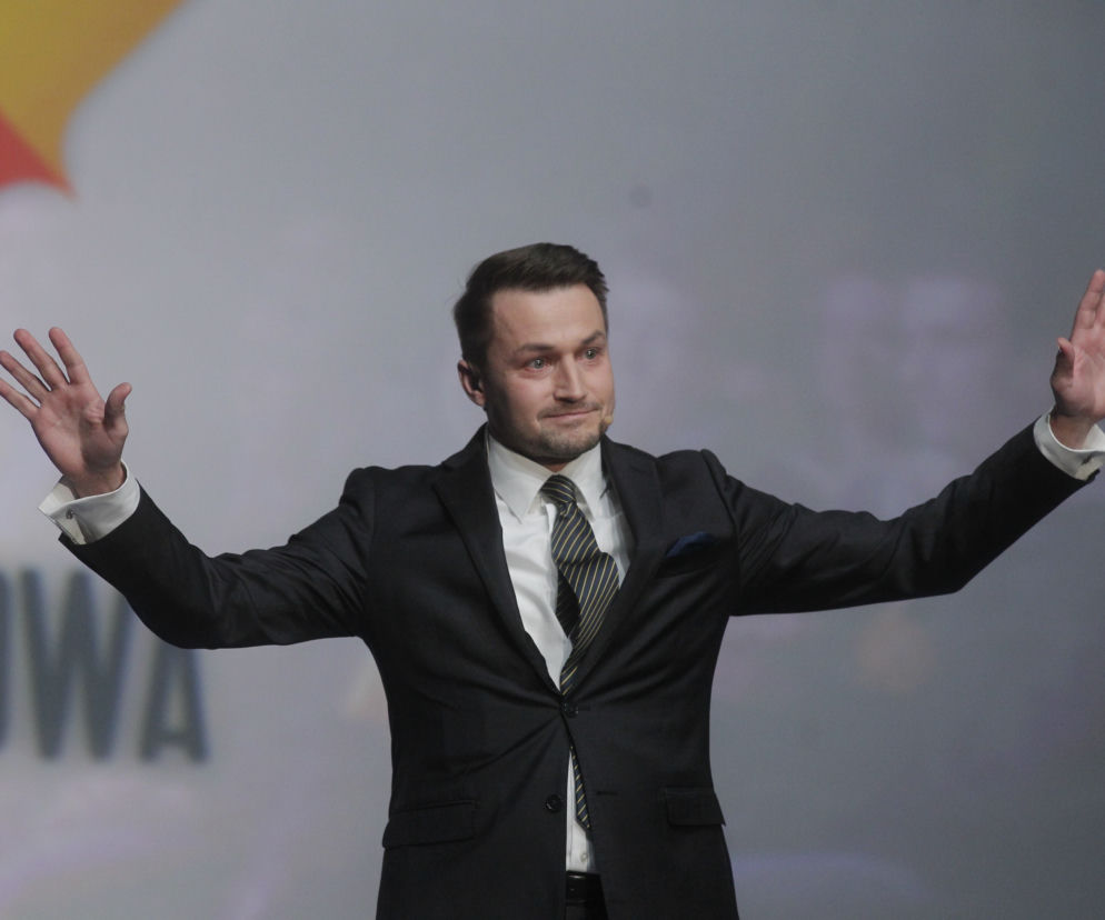 Piotr Guział, konwencja