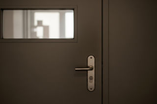 Gang handlarzy ludźmi rozbity. Co zdradził uciekinier z Ursynowa?