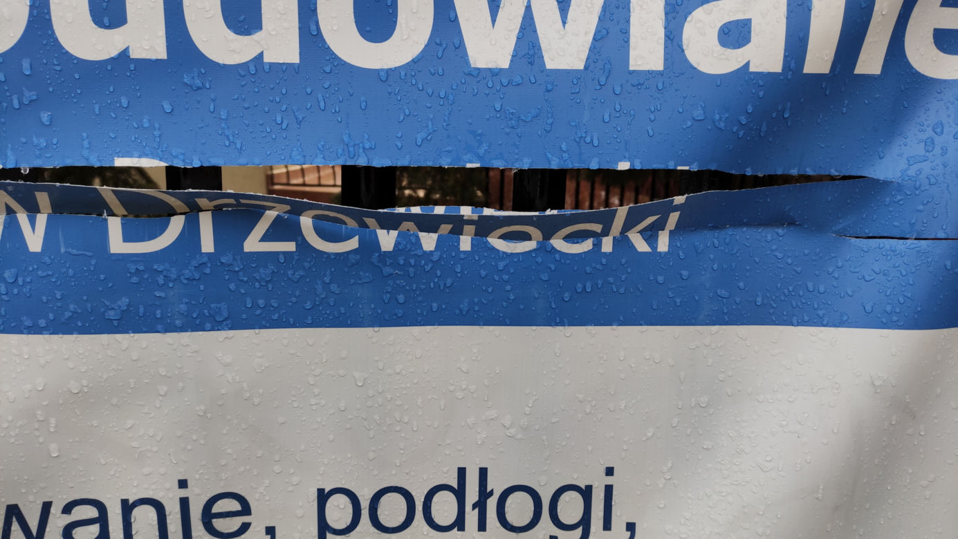  Luca L. siał grozę na ulicach Torunia. Na policję zgłosiło się już osiem poszkodowanych osób!