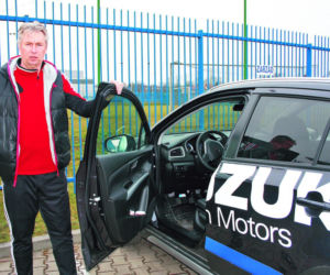 Jan Kocian / trener Ruch Chorzów / Suzuki SX4 S-Cross
