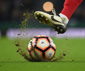 Ekstraklasa: Lech Poznań wygrywa w Kielcach. Czy Korona przełamie fatalną serię na własnym stadionie?