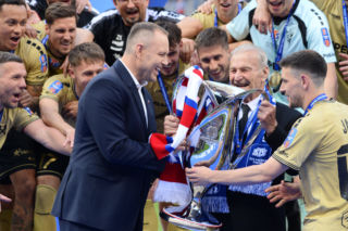 Ucieszony Karol Nawrocki pośród legend! Wyjątkowe sceny z prezydentem na finale Górnik - Raków