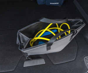 Volvo V60 T8 Twin Engine AWD R-Design AT8