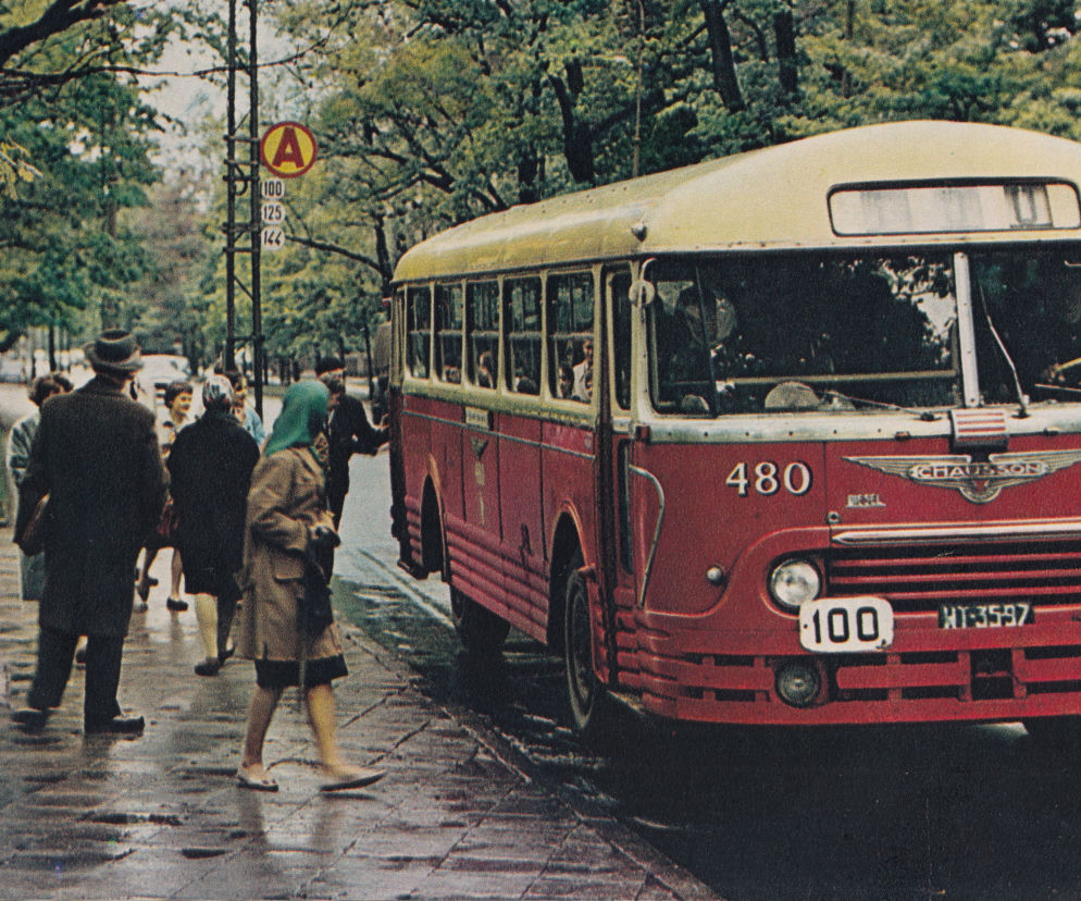 Warszawa: powrót legendarnego autobusu na ulice