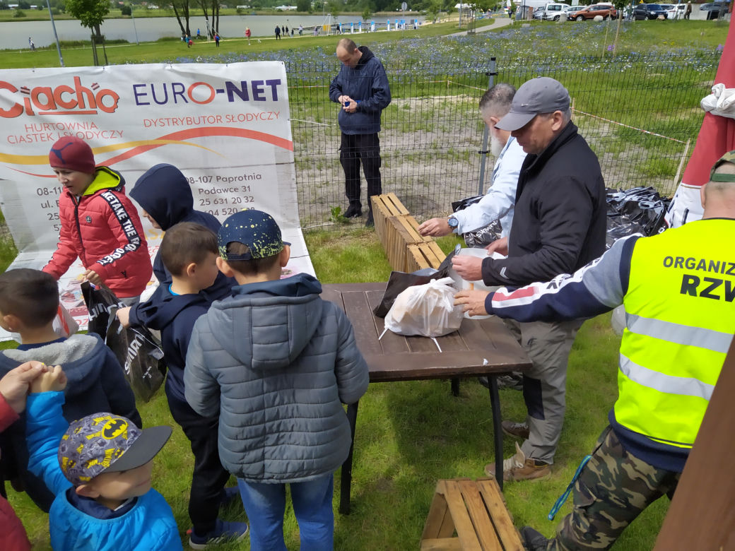 Fotorelacja z Pikniku Wędkarskiego z okazji Dnia Dziecka w Siedlcach i zawodów wędkarskich 29.05.2022