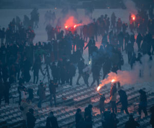 Prezydent na Jasnej Górze wśród kibiców. Podziękował za obronę  hasła „Bóg, Honor, Ojczyzna”