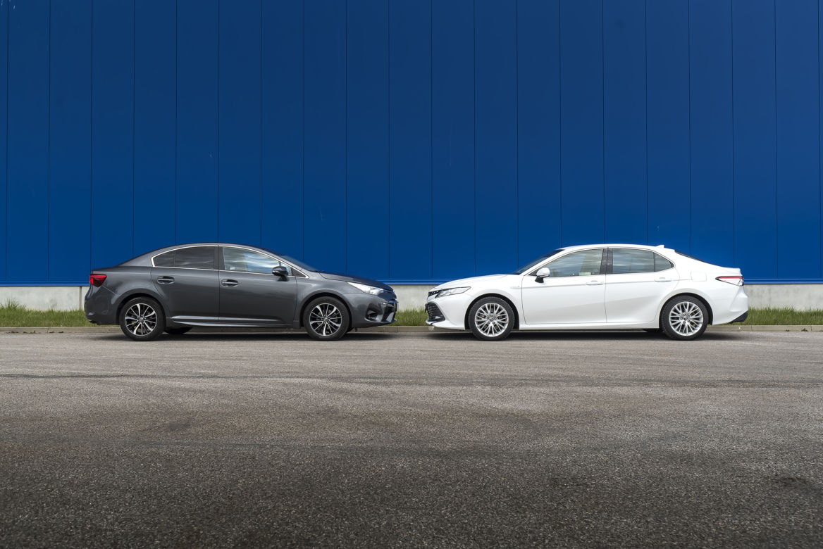 Toyota Avensis 2.0 Valvematic 152 KM 6MT Premium & Toyota Camry 2.5 Hybrid 218 KM e-CVT Executive + VIP
