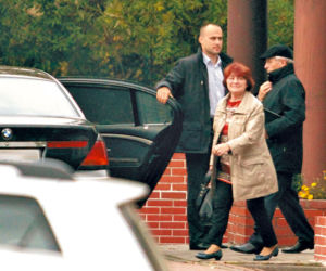 Służbową limuzyną do optyka